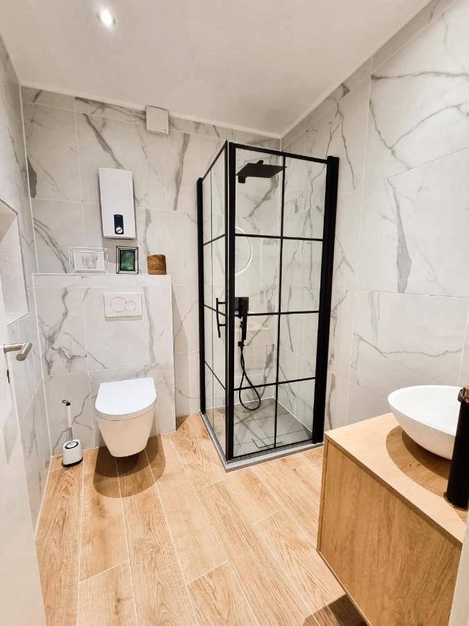 Holiday Home Sofia La Vie Est Belle บอลเลนดอร์ฟ ภายนอก รูปภาพ